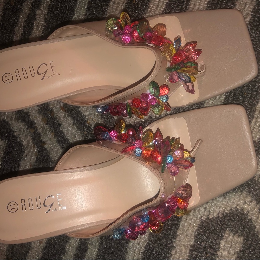 Brand New Nude Rouge heel shoe size 11